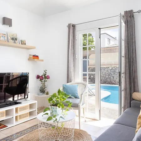 Chloe Tenerifesummervillas Giant Private Pool 11 Meters Long