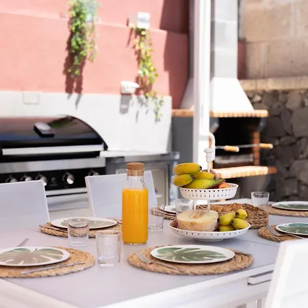 Feriehus Chloe Tenerifesummervillas Giant Private Pool 11 Meters Long Costa Adeje (Tenerife)