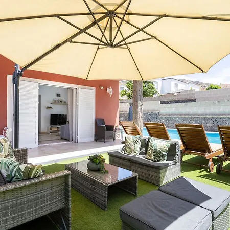 Chloe Tenerifesummervillas Giant Private Pool 11 Meters Long Feriehus Costa Adeje (Tenerife)