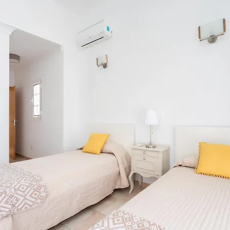 Chloe Tenerifesummervillas Giant Private Pool 11 Meters Long