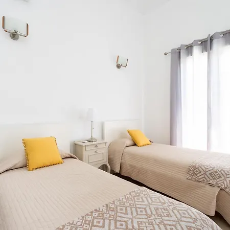 Feriehus Chloe Tenerifesummervillas Giant Private Pool 11 Meters Long Costa Adeje (Tenerife)