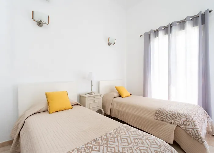 بيت للعطل Chloe Tenerifesummervillas Giant Private Pool 11 Meters Long أذيخي